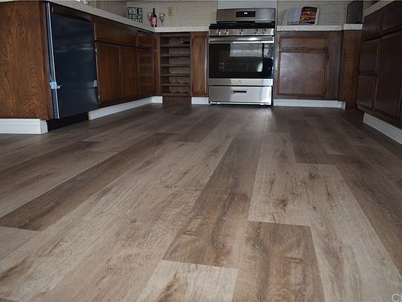 5th image of 13626 Cerise Ave #7