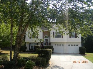 1950 Grayson Oaks Ct, Lawrenceville, GA