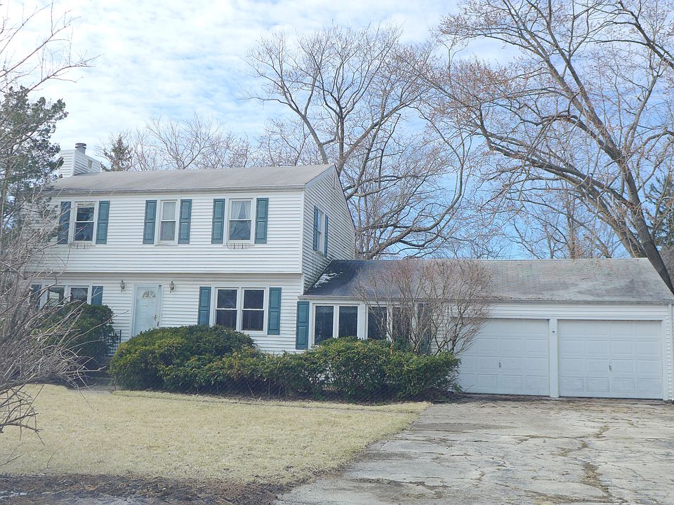 1st image of 546 Earl Dr