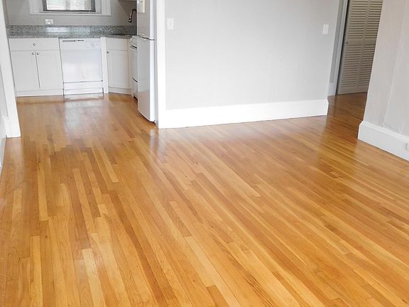 3rd image of 1453 Beacon St #1-44