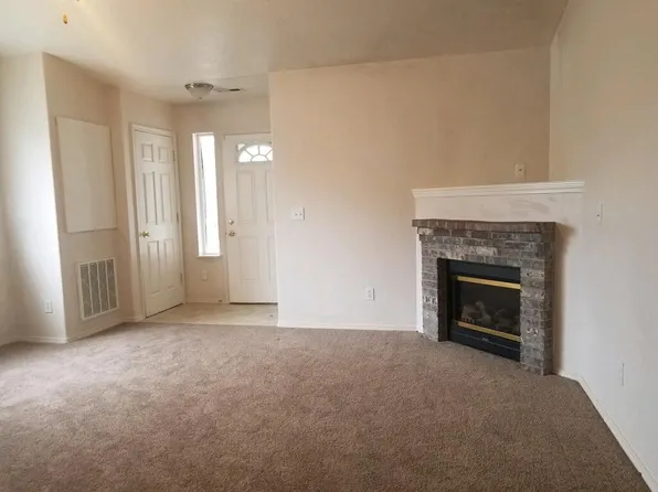 752 Sapphire Ct, Sandpoint, ID 83864