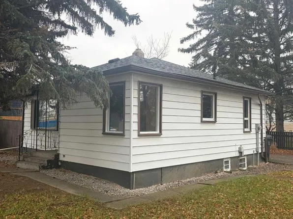 1264 4th Ave N, Lethbridge, AB T1H 0L1