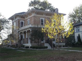 325 Lake St, Howell, MI 48843