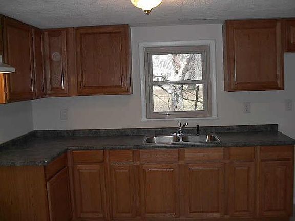 3rd image of 1638 W Stevenson St