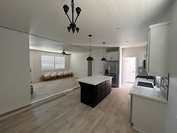 5th image of 3444 W Center St #5
