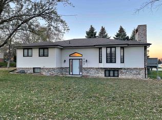 705 W Pierce St, Pierce, NE 68767