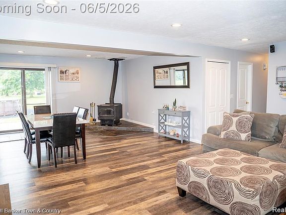 5th image of 6881 Munsell Rd