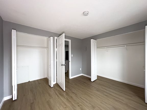 5th image of 4337 Clarkwood Pkwy #11B