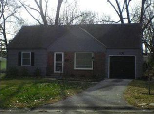 6411 W 73rd St, Overland Park, KS 66204