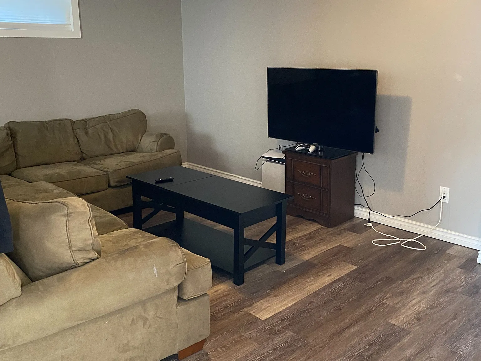 2 bed, $1,600 — Photo 3