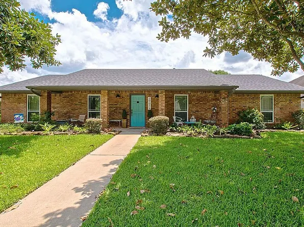 19614 Suncove Ln, Humble, TX 77346