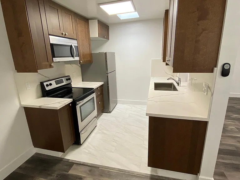 11956 Kiowa Ave #9 — Photo 15