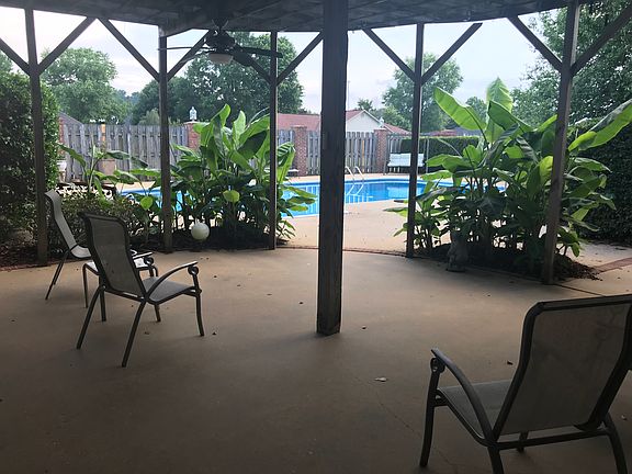 5th image of 9840 Belmont Ln