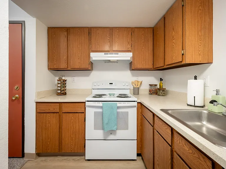 Dewberry - Kitchen Dewberry - Kitchen