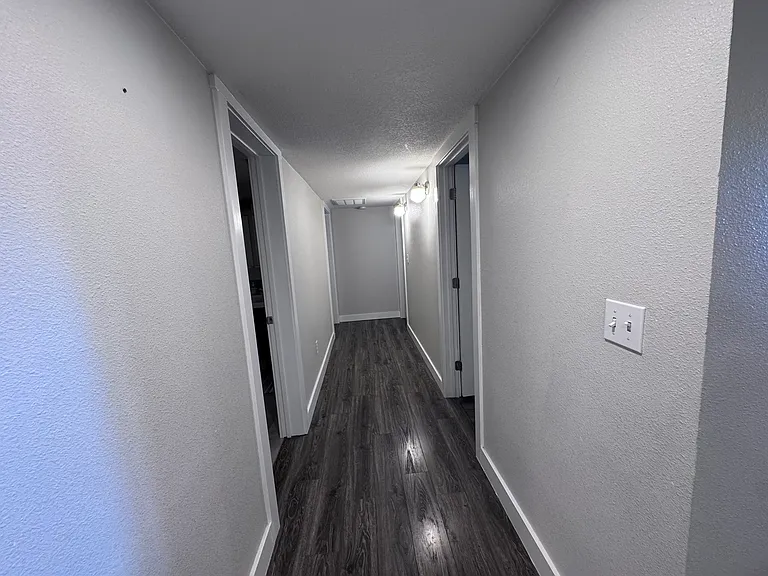 1505 NW 10th Ave #B — Photo 6