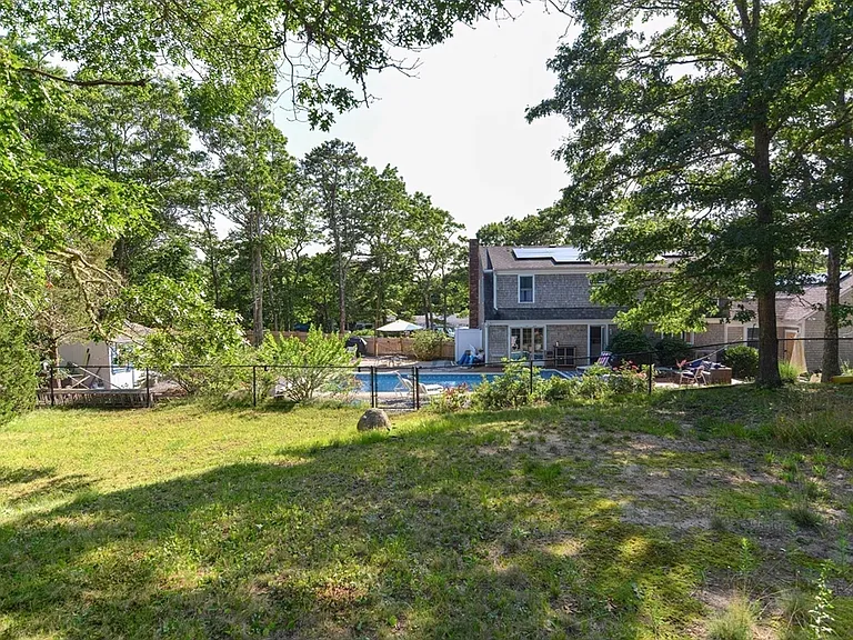 88 Perry Rd — Photo 39