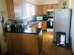 1253 Cedar Creek Dr, Centralia, IL 62801
