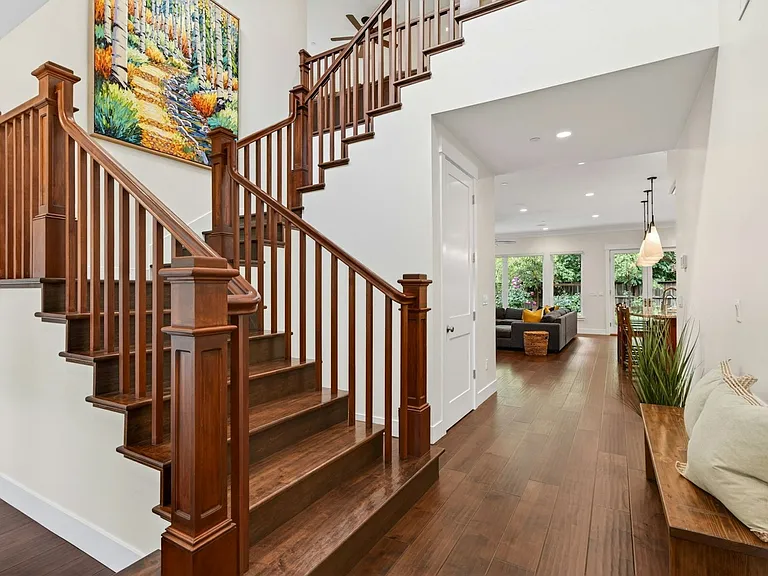 2204 Bryce Ln — Photo 22