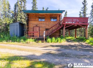 101 Roxie Rd, Fairbanks, AK 99709