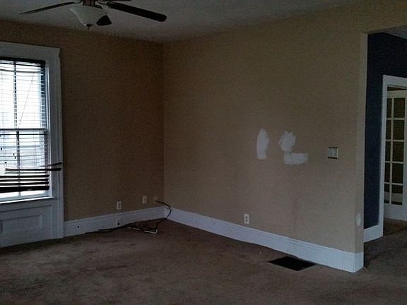 5th image of 35 N Pearl St