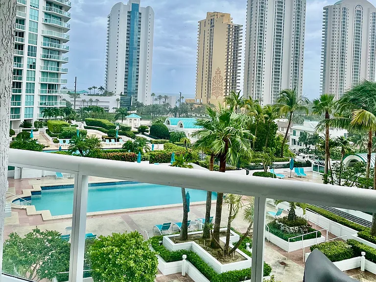16500 Collins Ave #642 — Photo 25