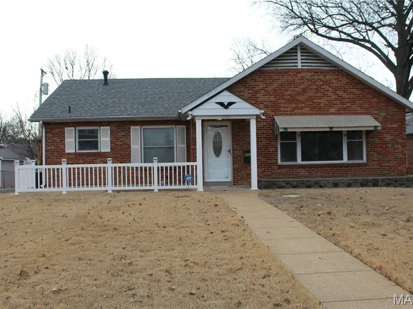 8920 Lackland Rd, Saint Louis, MO 63114