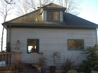 1617 E Bay Dr NE, Olympia, WA 98506