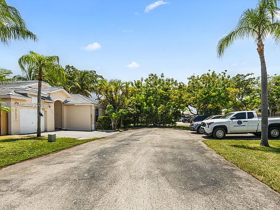 2nd image of 12360 SW 145th St