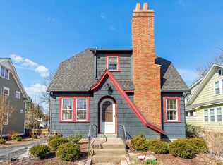 4812 Stanley Ave, Downers Grove, IL 60515