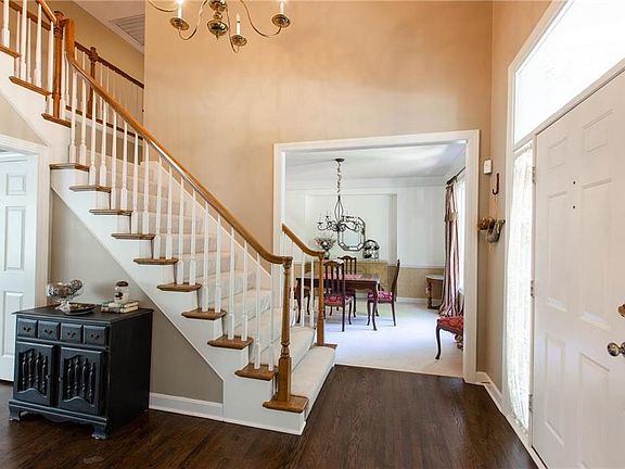 5th image of 4801 W 138th St