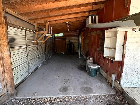 5th image of 1228 E Highland Ave