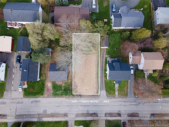 2nd image of LOT Queen St