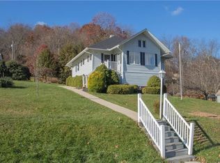 1009 Blair St, Jeannette, PA 15644