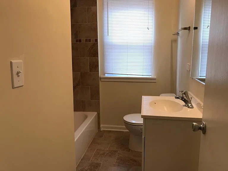 3415 S Schultz Dr — Photo 7