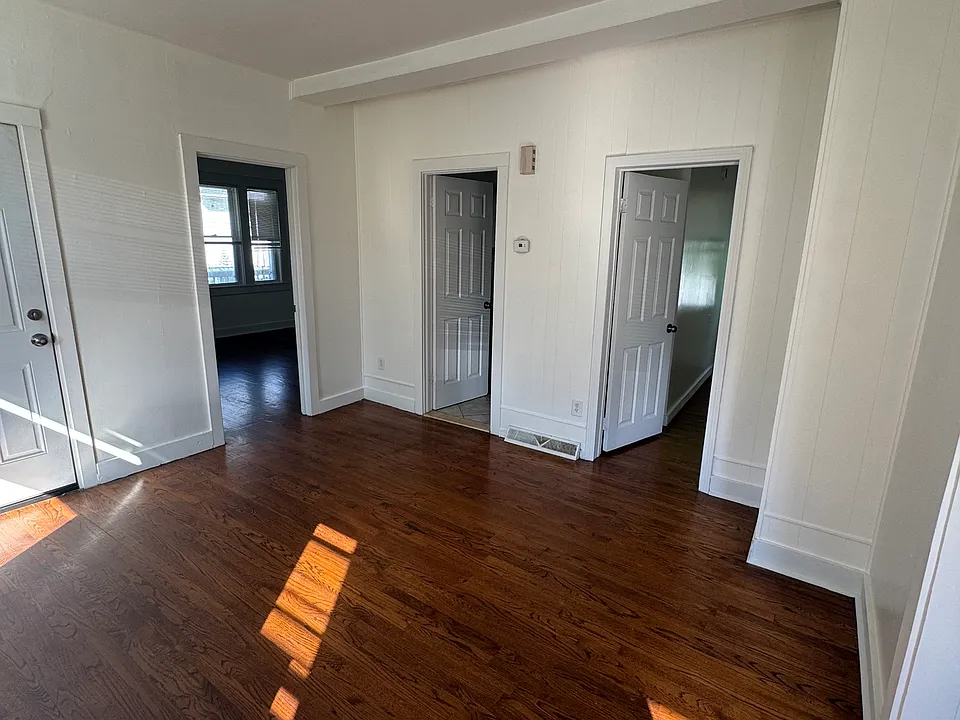 5 Twiss Ave #1