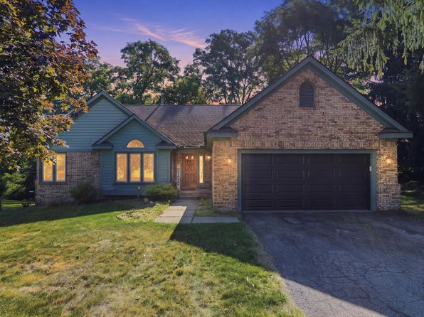 5220 Huron Hills Dr