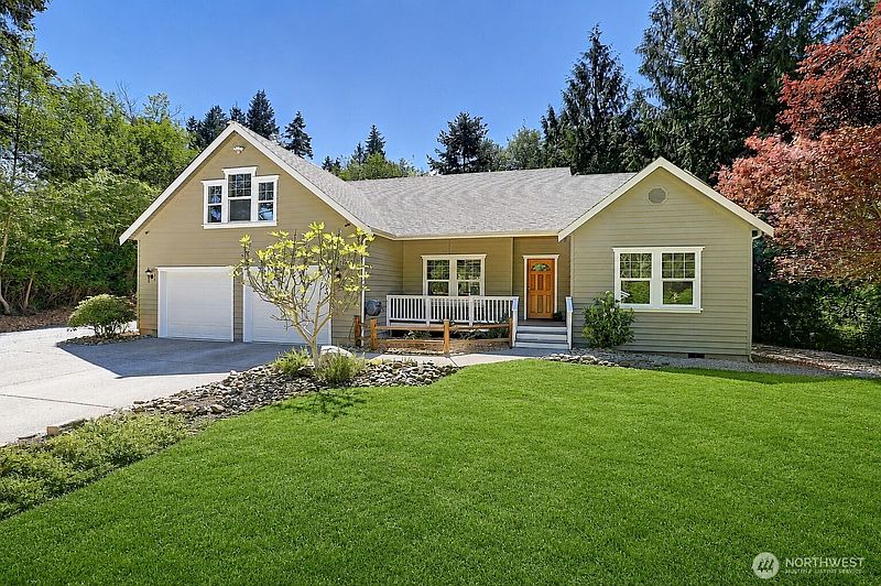 4th image of 308 RIDGELAWN Place