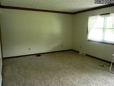 3rd image of 6161 Howland St