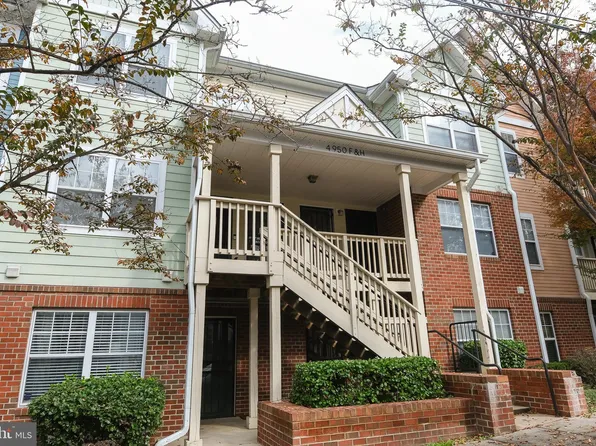 4950 Call Pl SE APT F3, Washington, DC 20019