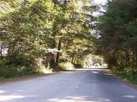 3rd image of 105 Embarcadero Dr