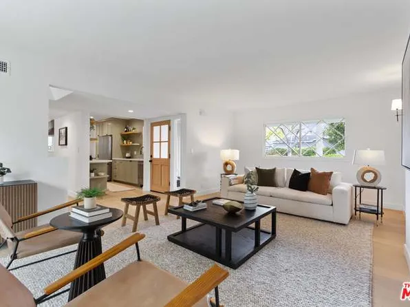 16820 Hart St, Van Nuys, CA 91406