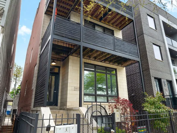 1832 N Rockwell St #1, Chicago, IL 60622
