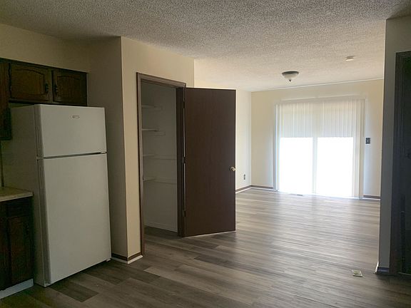 5th image of 4485-4487 E Santa Anna Dr