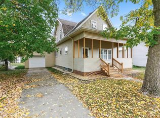 410 4th St NE, Little Falls, MN 56345
