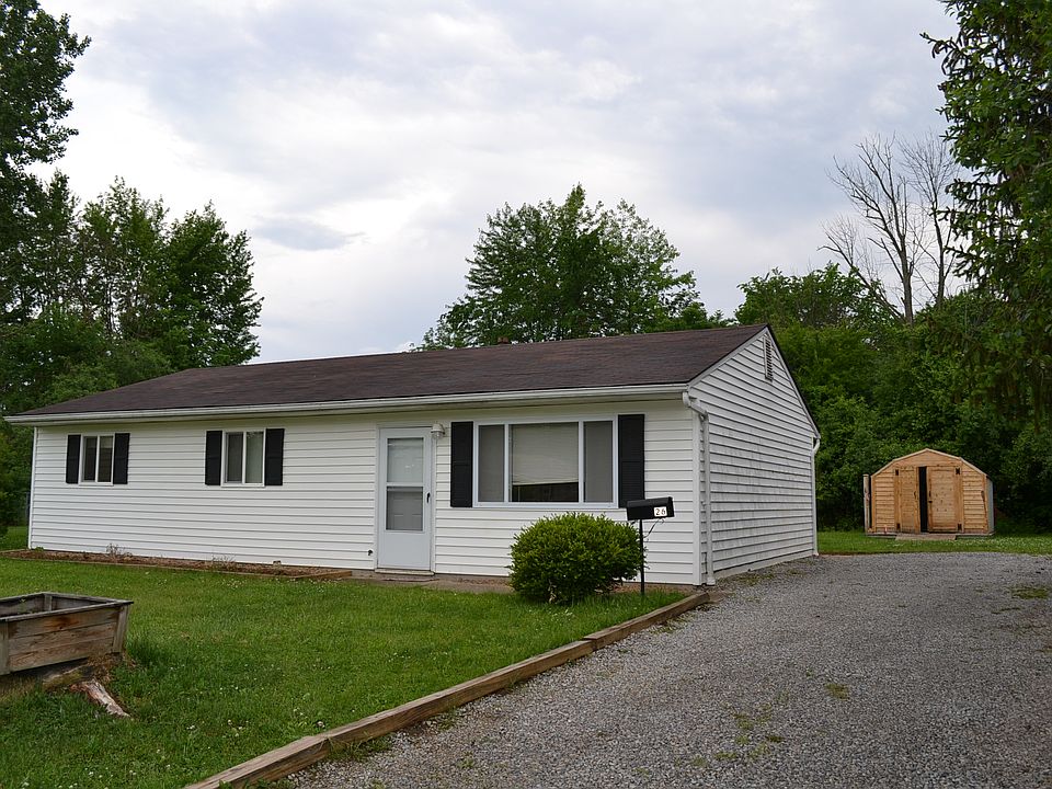 1st image of 26 Monroe Ct