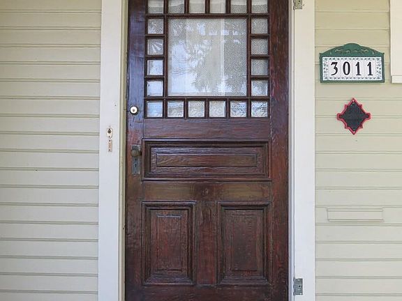 4th image of 3011 Avenue O