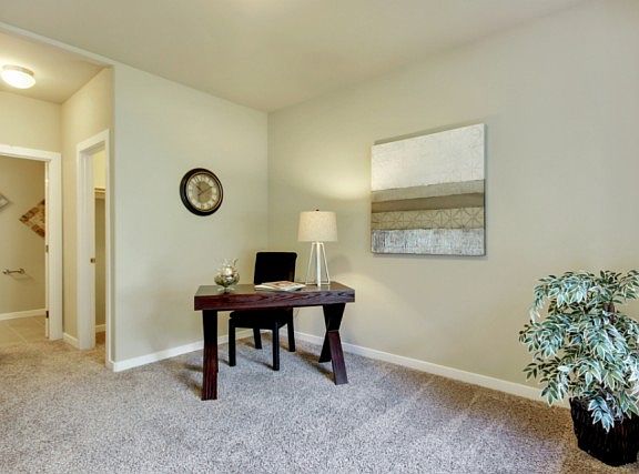 5th image of 5510 N Seaview St