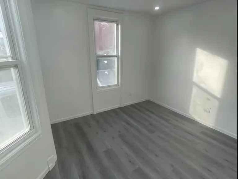 255 Ridgewood Ave #2 — Photo 8