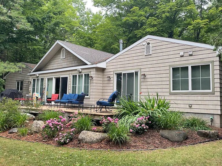 3723 Terrace Rd — Photo 4
