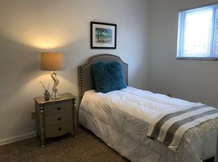741 Hollywood Ave, Cuyahoga Falls, OH 44221
